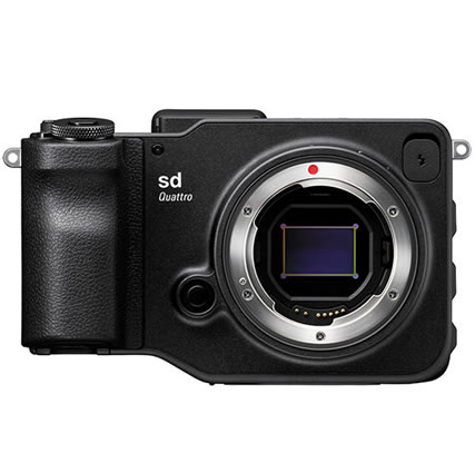 シグマ「SIGMA sd Quattro」